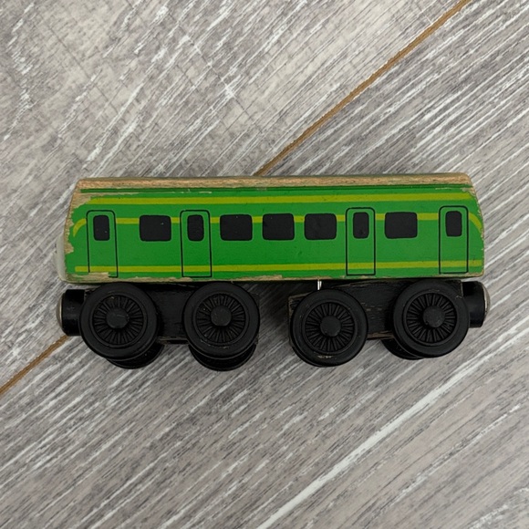 Wooden Daisy - Picture 9 of 9